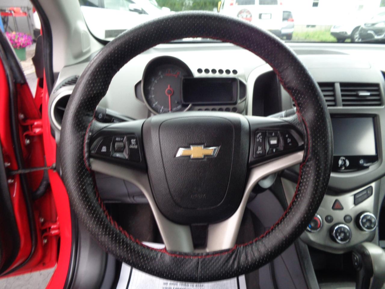 Chevrolet Sonic 4dr Sdn Auto LT 2014