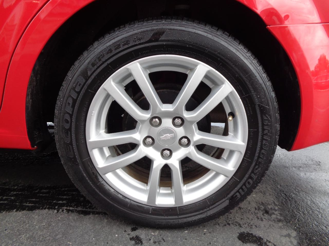 Chevrolet Sonic 4dr Sdn Auto LT 2014