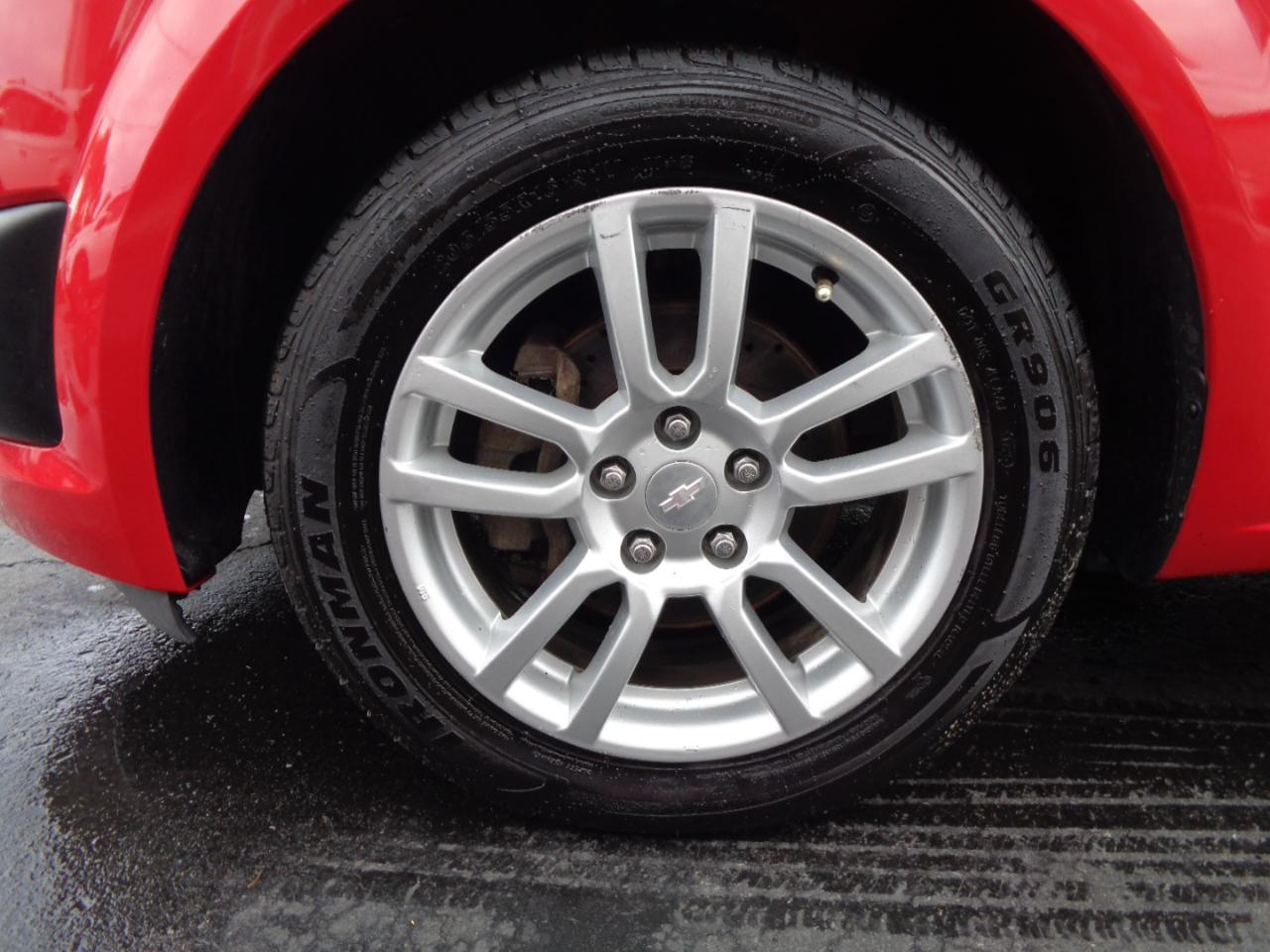Chevrolet Sonic 4dr Sdn Auto LT 2014