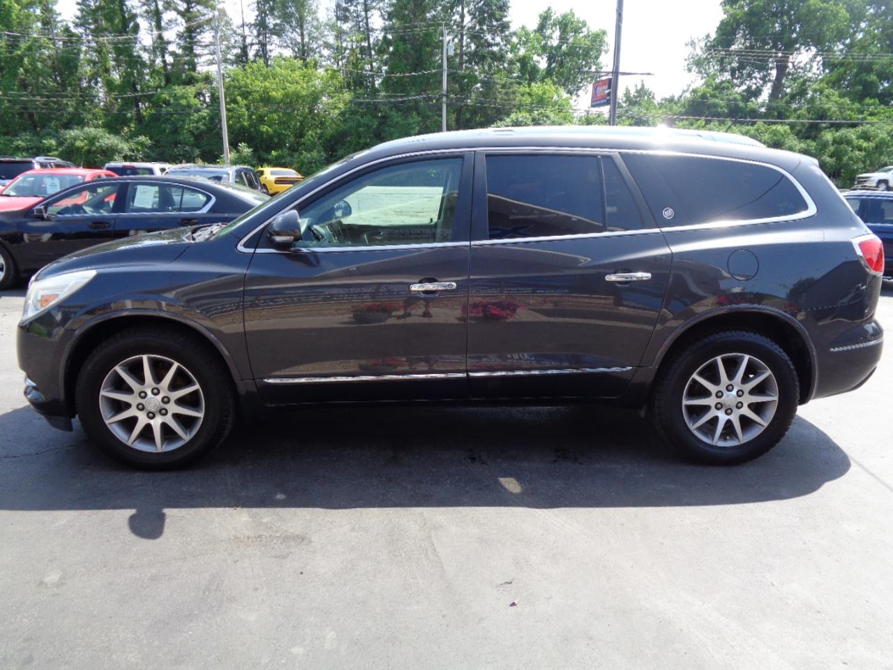 Buick Enclave AWD 4dr Leather 2015