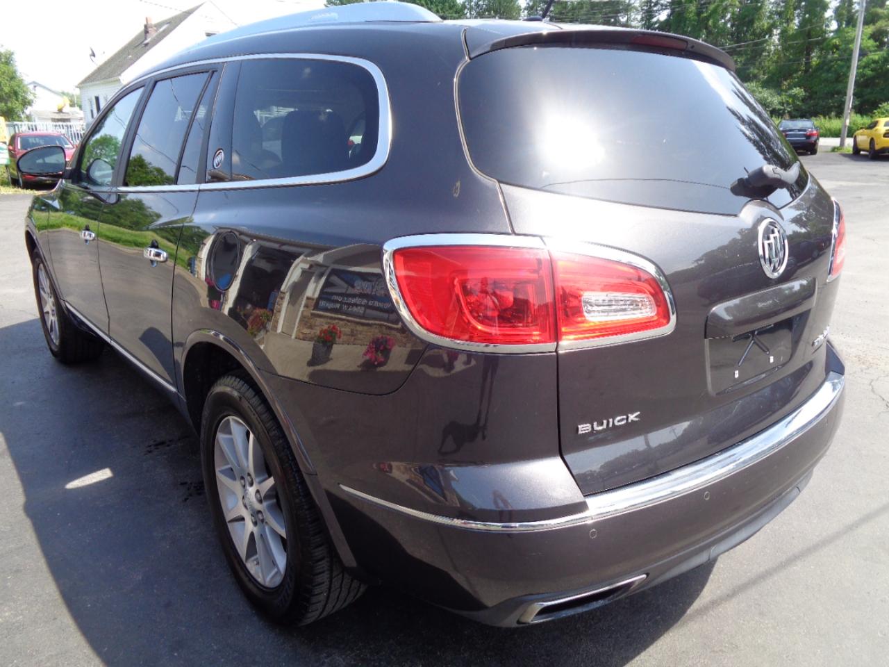 Buick Enclave AWD 4dr Leather 2015