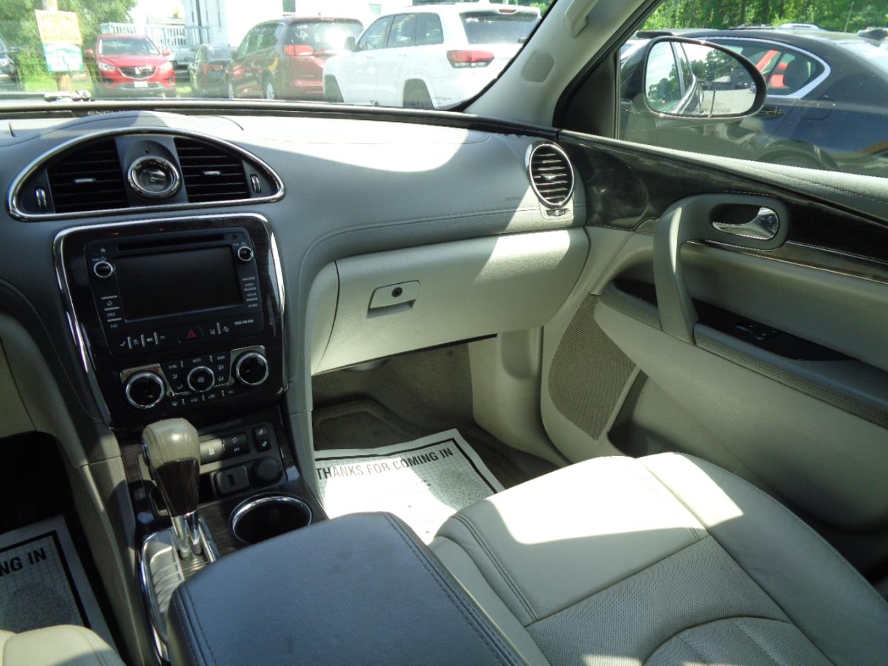 Buick Enclave AWD 4dr Leather 2015