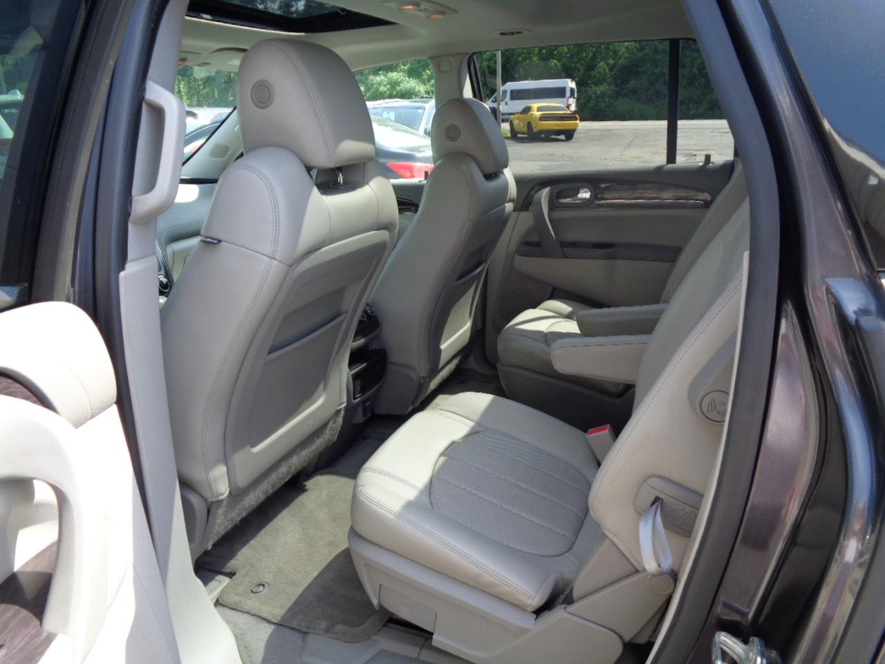 Buick Enclave AWD 4dr Leather 2015