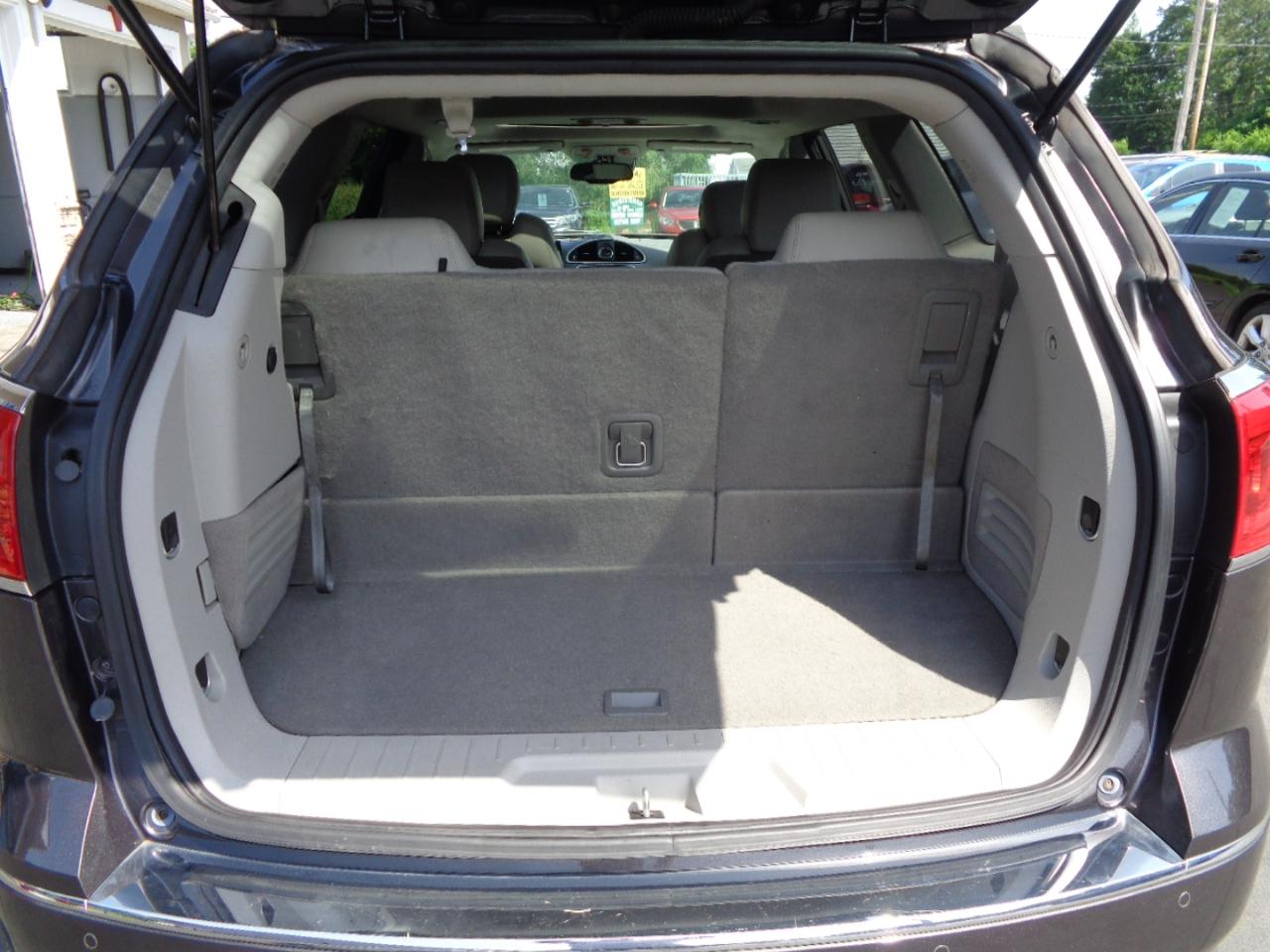 Buick Enclave AWD 4dr Leather 2015