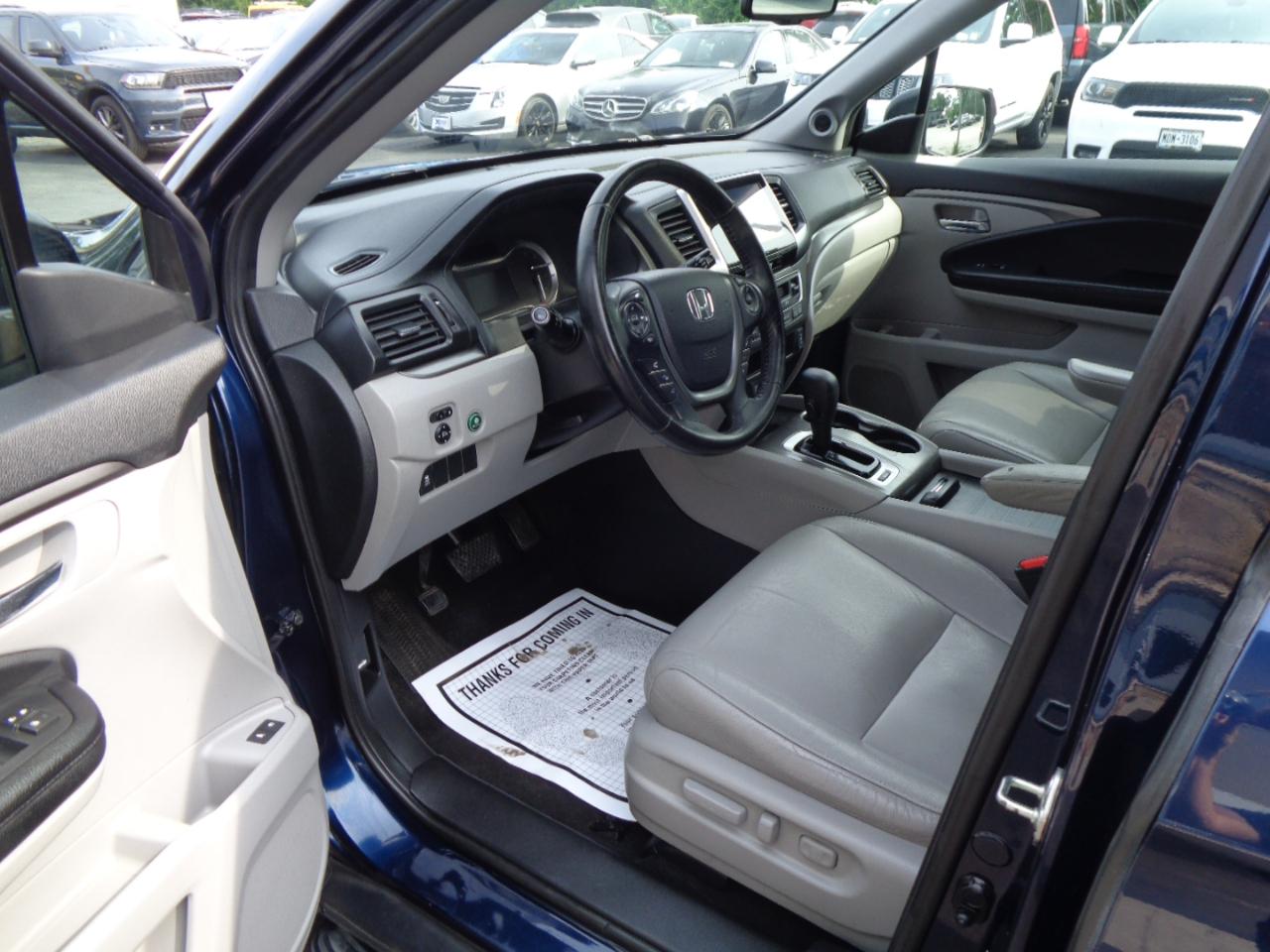 Honda Pilot EX-L w/Navigation AWD 2017