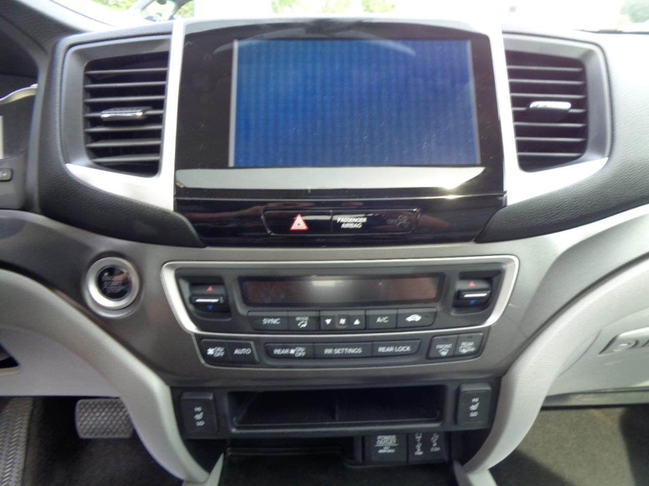 Honda Pilot EX-L w/Navigation AWD 2017