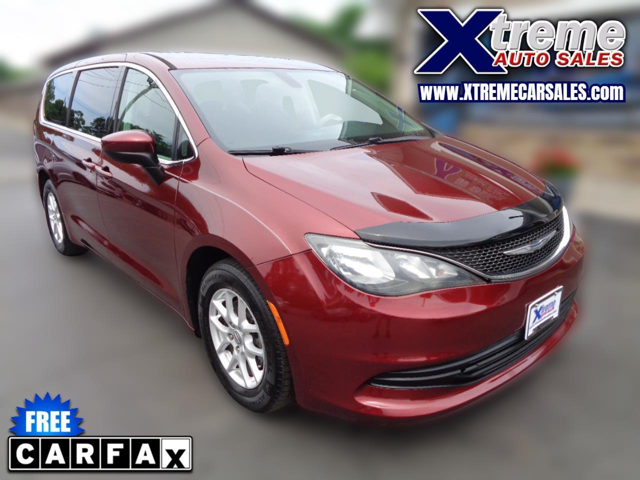 2017 Chrysler Pacifica Touring FWD
