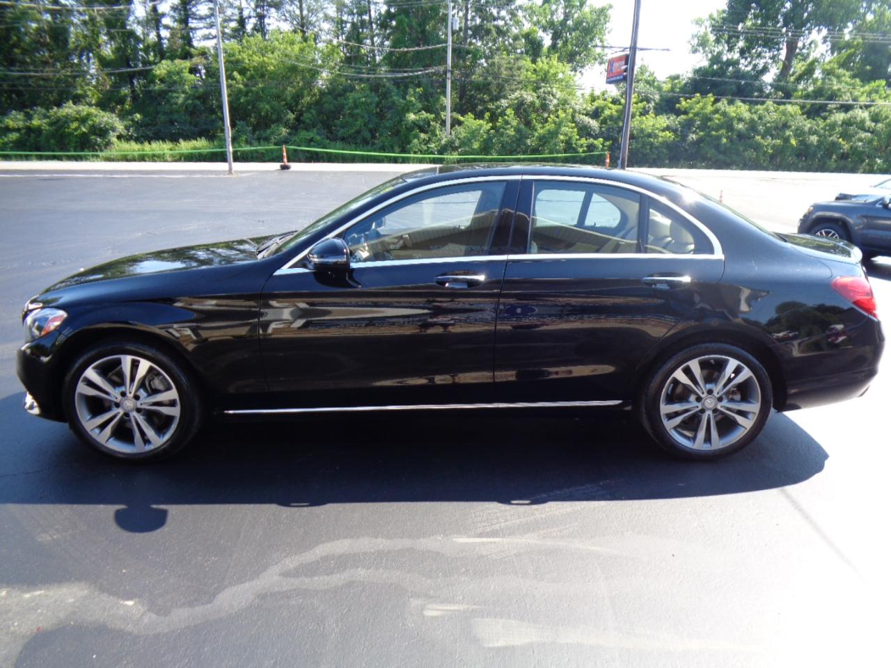 Mercedes-Benz C-Class 4dr Sdn C 300 4MATIC 2016