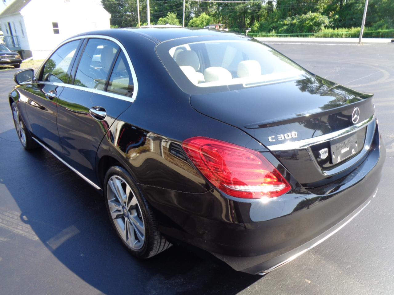 Mercedes-Benz C-Class 4dr Sdn C 300 4MATIC 2016