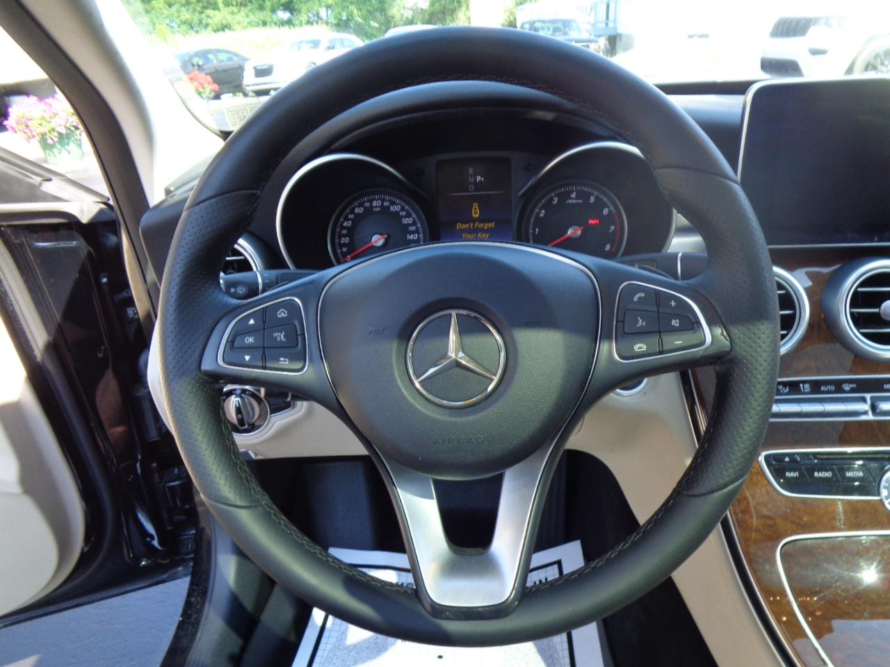 Mercedes-Benz C-Class 4dr Sdn C 300 4MATIC 2016