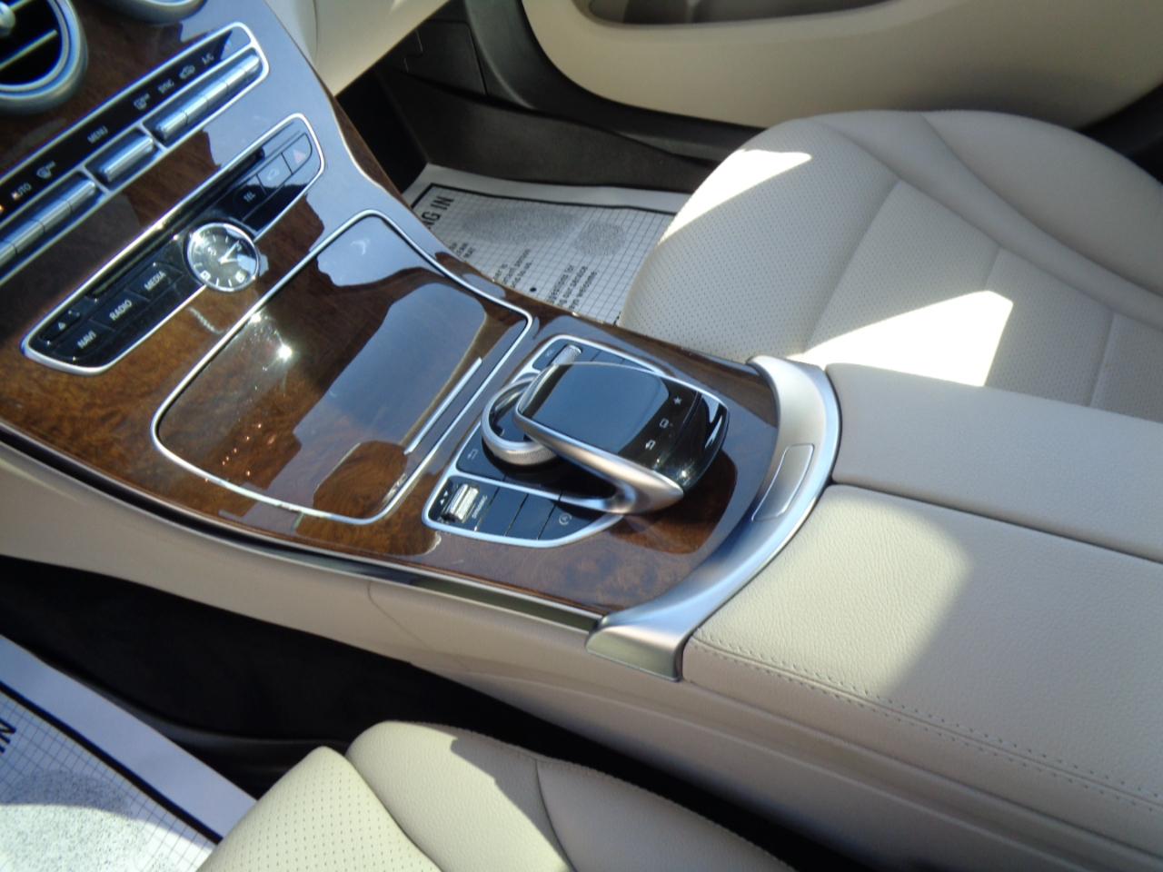 Mercedes-Benz C-Class 4dr Sdn C 300 4MATIC 2016