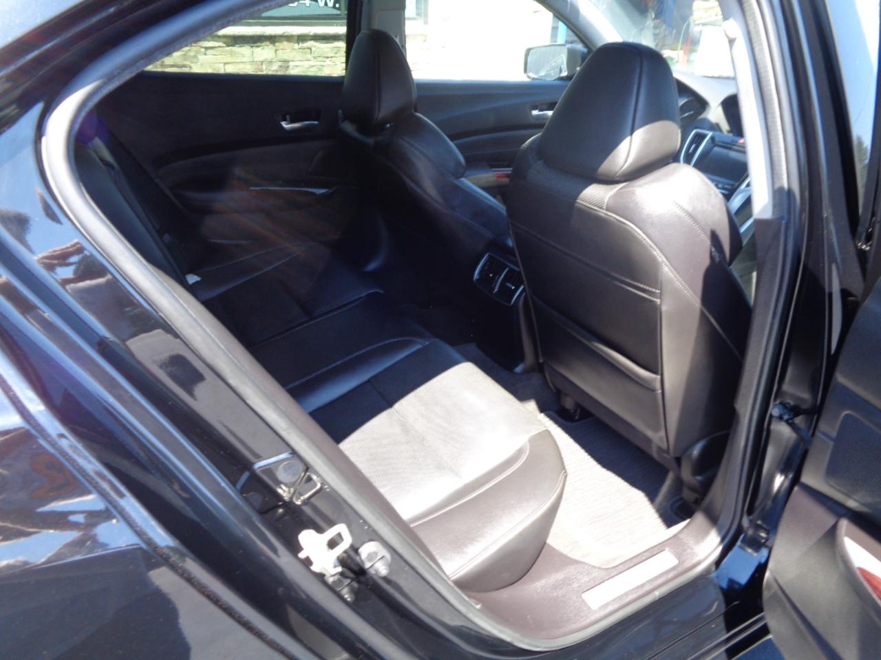 Acura TLX 4dr Sdn FWD V6 Tech 2015