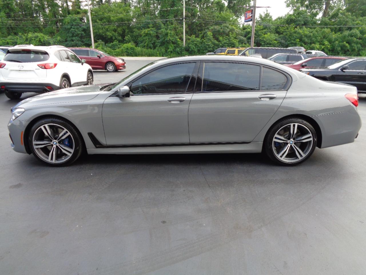 BMW 7 Series 750i Sedan 2018