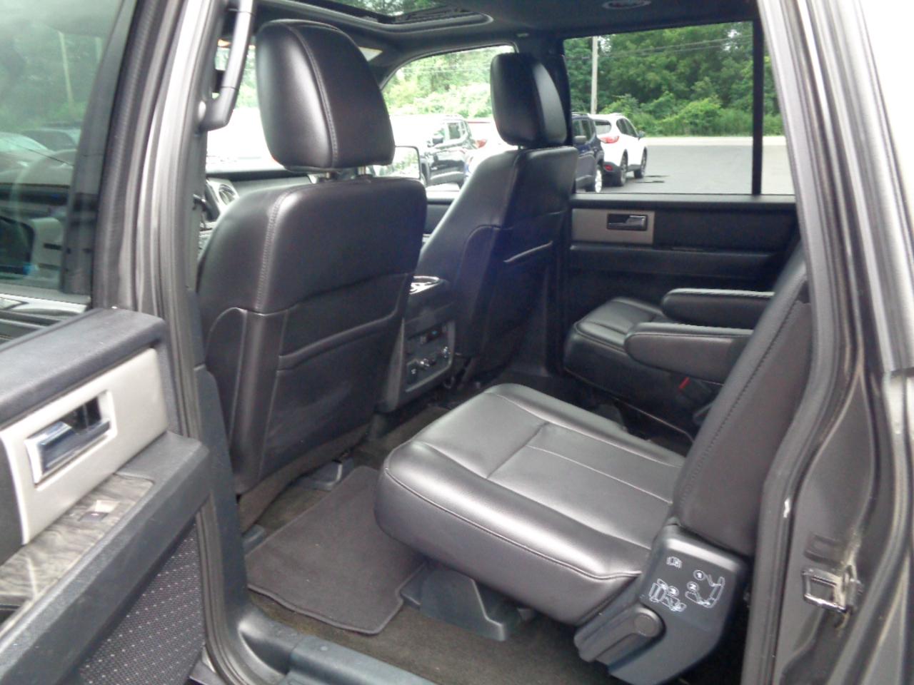 Ford Expedition EL 4WD 4dr Limited 2016