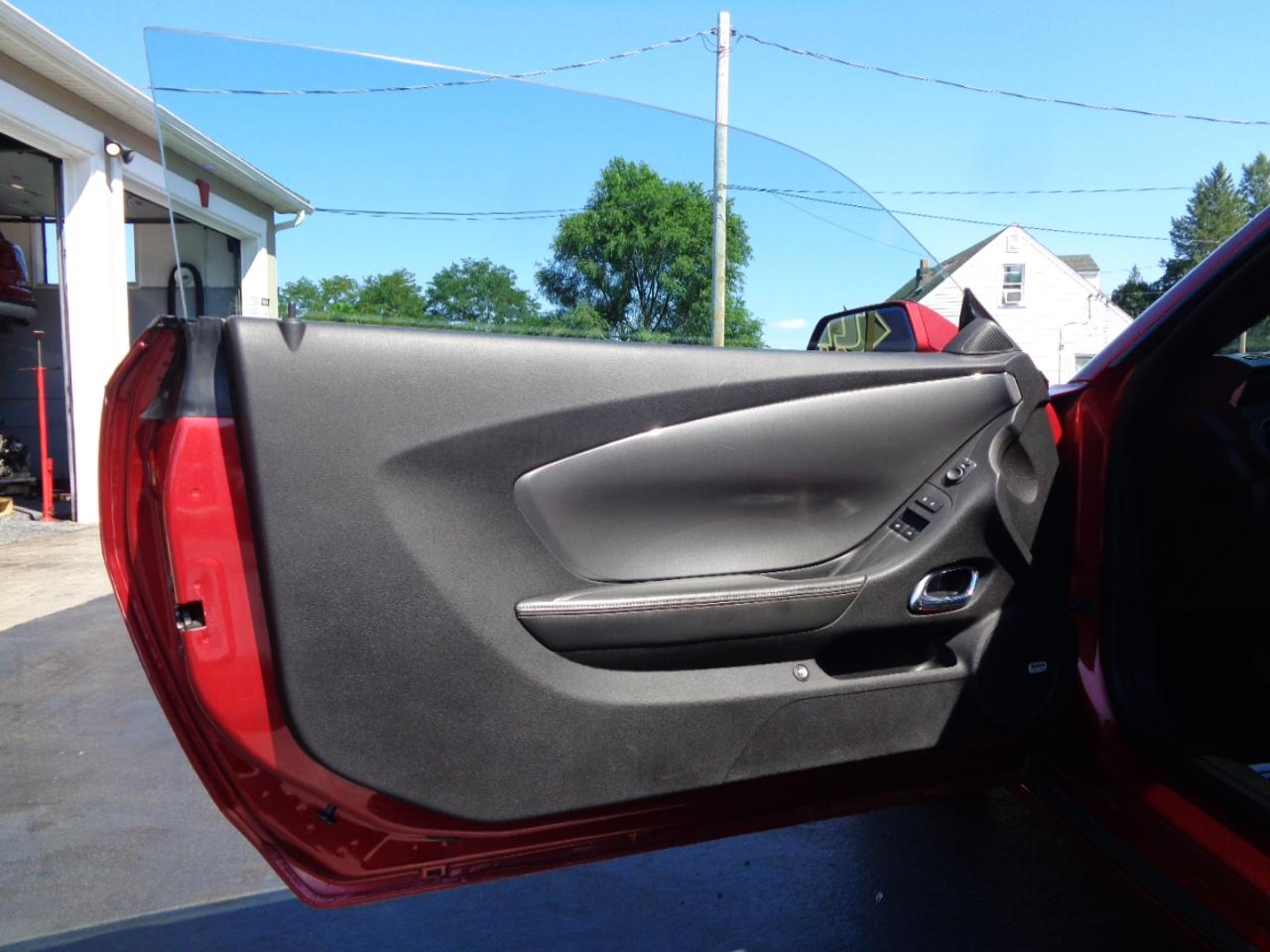 Chevrolet Camaro 2dr Cpe 2LT 2012