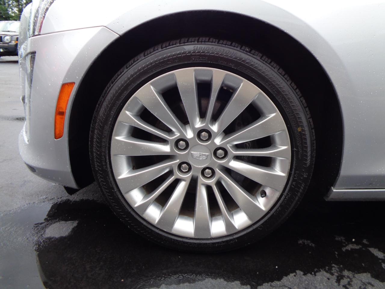 Cadillac CTS Sedan 4dr Sdn 2.0L Turbo Luxury AWD 2017