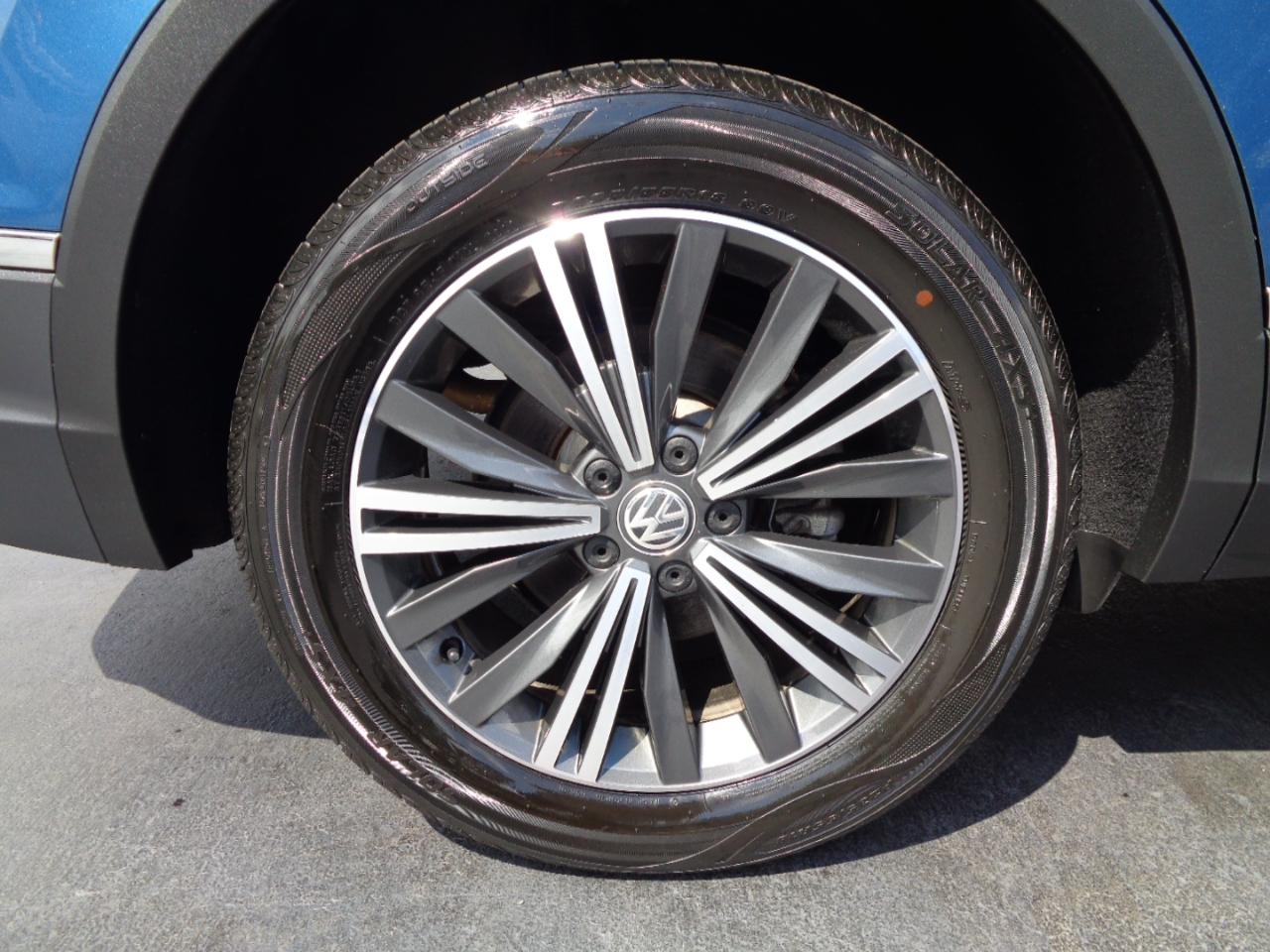 Volkswagen Tiguan 2.0T SEL R-Line Black 4MOTION 2019