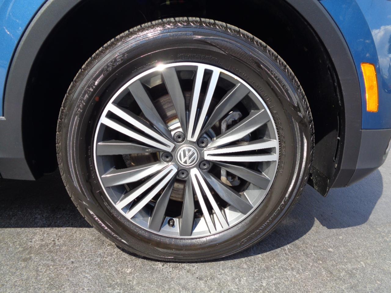 Volkswagen Tiguan 2.0T SEL R-Line Black 4MOTION 2019