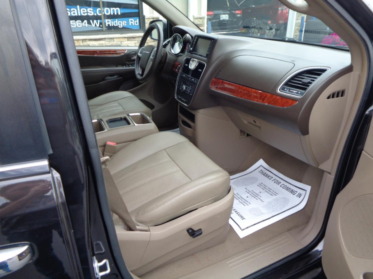 Chrysler Town & Country 4dr Wgn Touring-L 2015