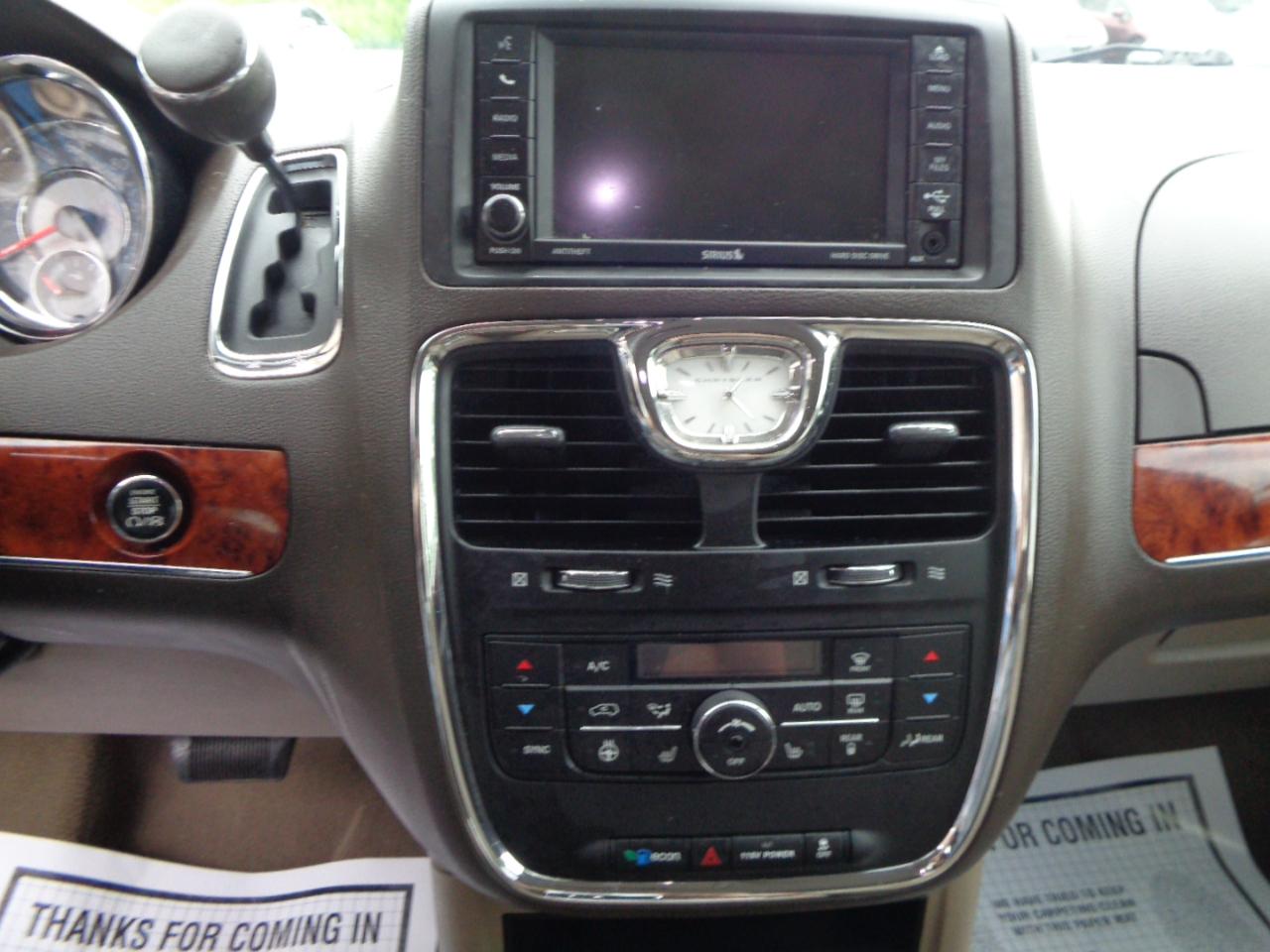 Chrysler Town & Country 4dr Wgn Touring-L 2015