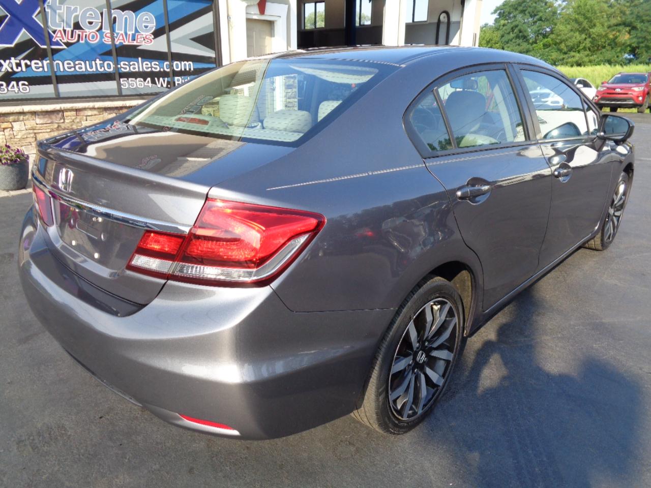 Honda Civic Sedan 4dr CVT EX-L 2015