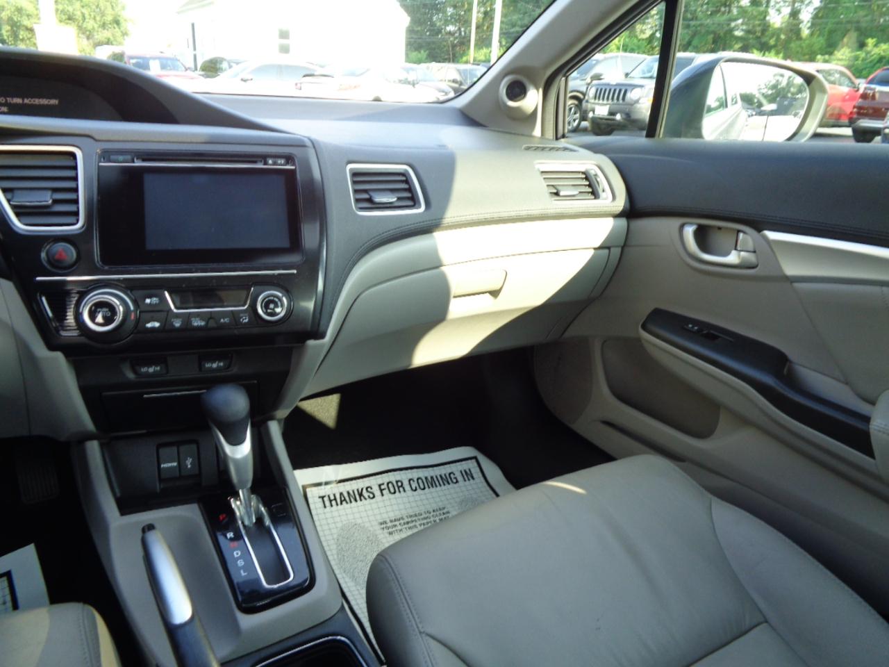 Honda Civic Sedan 4dr CVT EX-L 2015