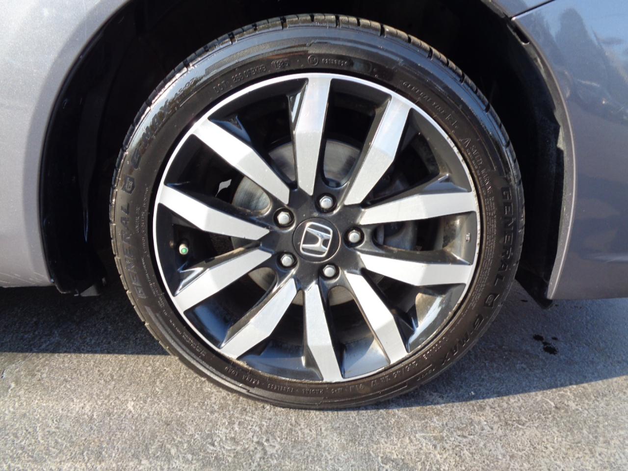 Honda Civic Sedan 4dr CVT EX-L 2015