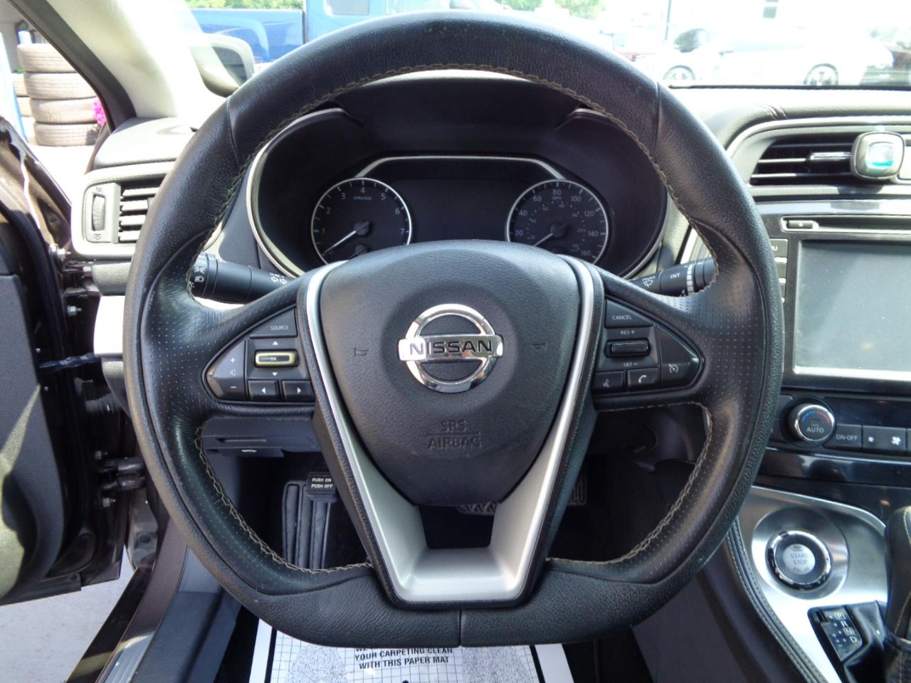 Nissan Maxima SV 3.5L *Ltd Avail* 2017