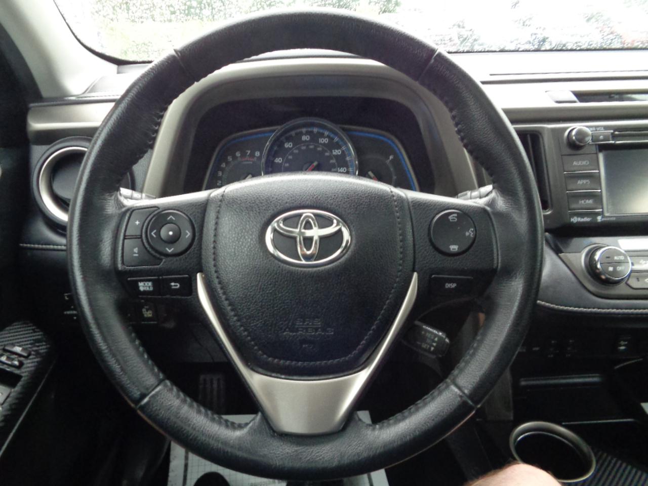 Toyota RAV4 AWD 4dr Limited (Natl) 2015