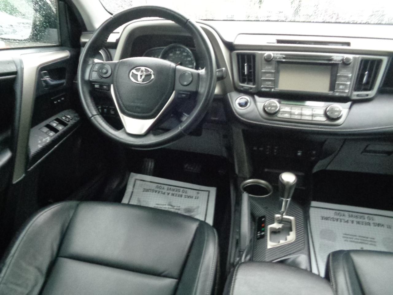Toyota RAV4 AWD 4dr Limited (Natl) 2015