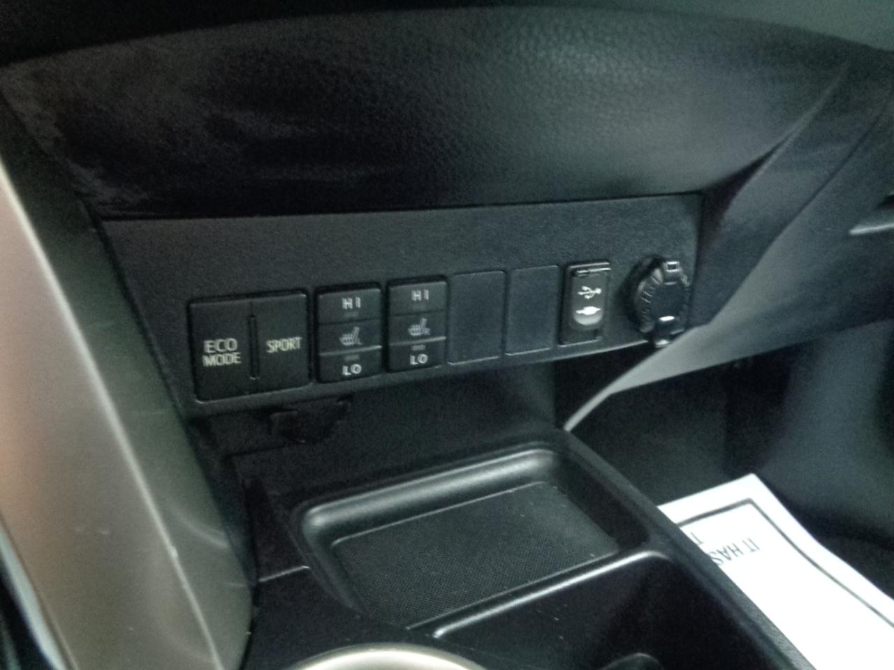Toyota RAV4 AWD 4dr Limited (Natl) 2015