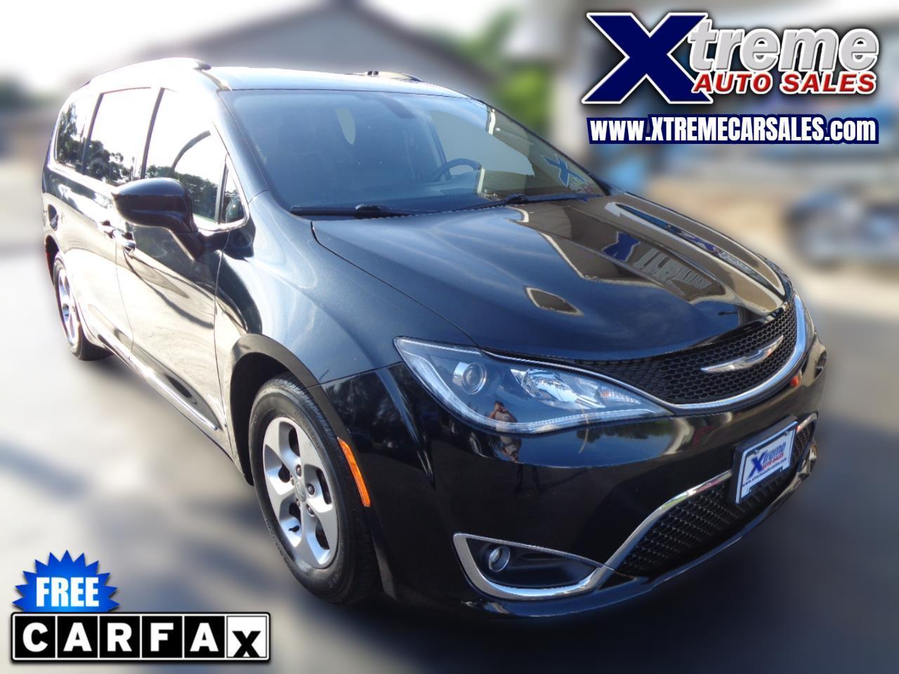2017 Chrysler Pacifica Touring-L Plus FWD