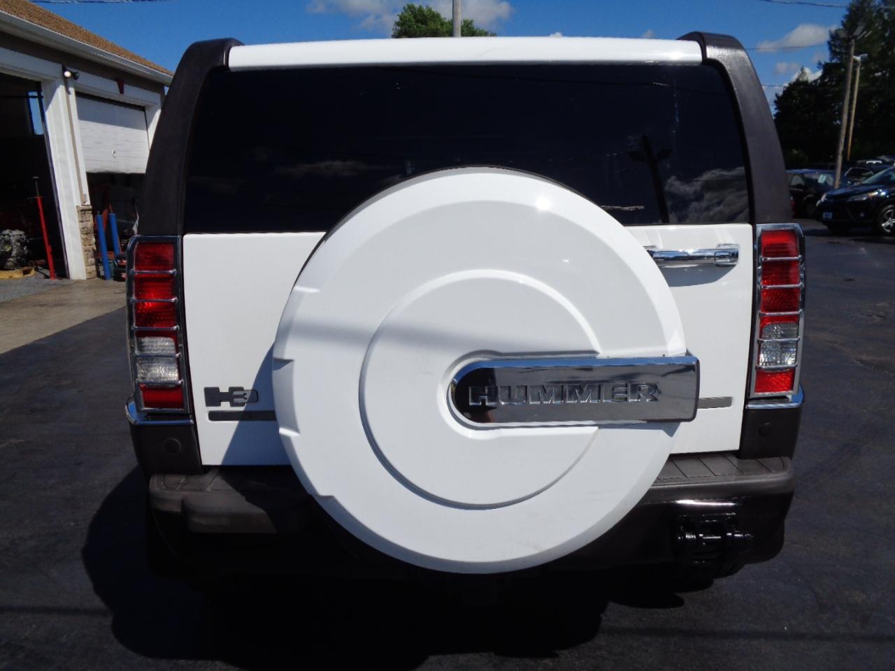 HUMMER H3 4dr 4WD SUV 2006