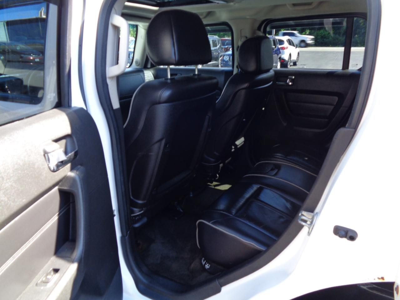 HUMMER H3 4dr 4WD SUV 2006