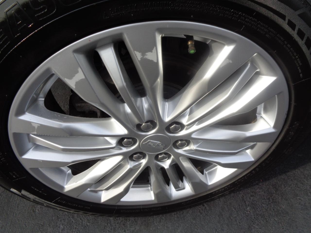 Cadillac XT5 AWD 4dr Premium Luxury 2017