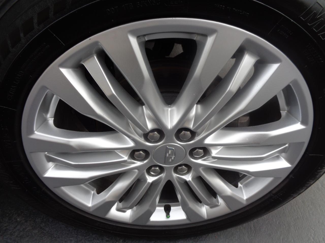 Cadillac XT5 AWD 4dr Premium Luxury 2017