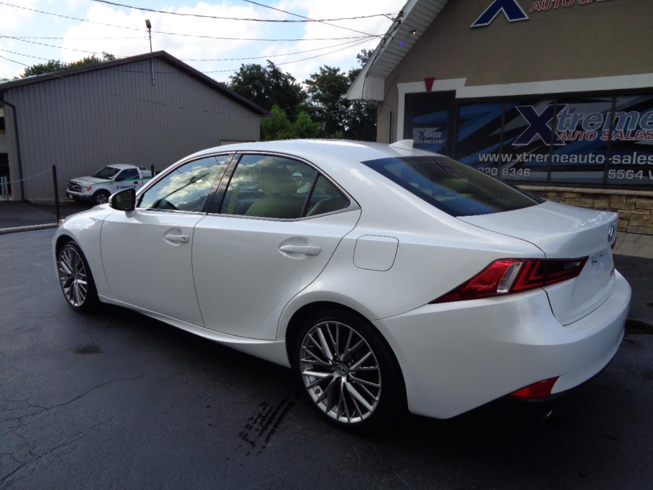 Lexus IS 250 4dr Sport Sdn Auto AWD 2014