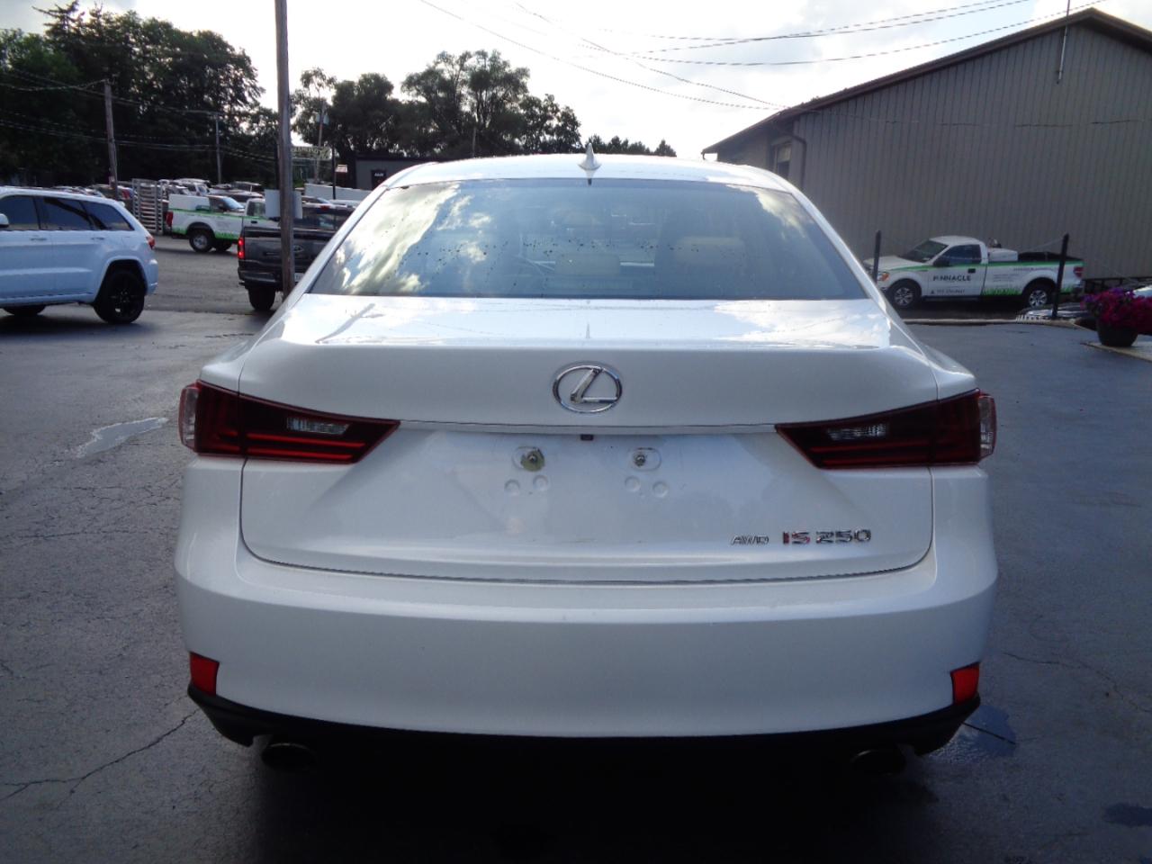 Lexus IS 250 4dr Sport Sdn Auto AWD 2014
