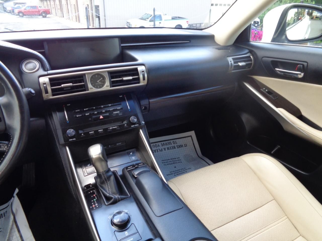 Lexus IS 250 4dr Sport Sdn Auto AWD 2014