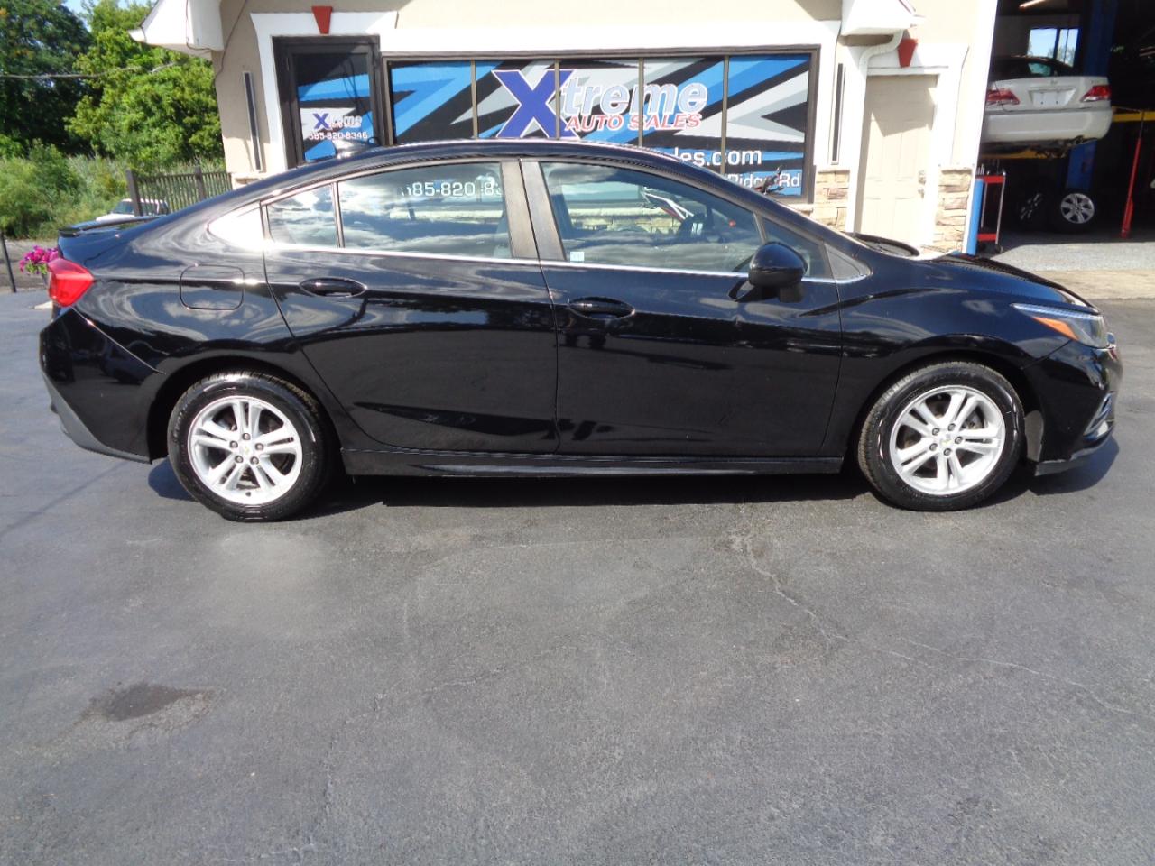 Chevrolet Cruze 4dr Sdn 1.4L LT w/1SD 2017