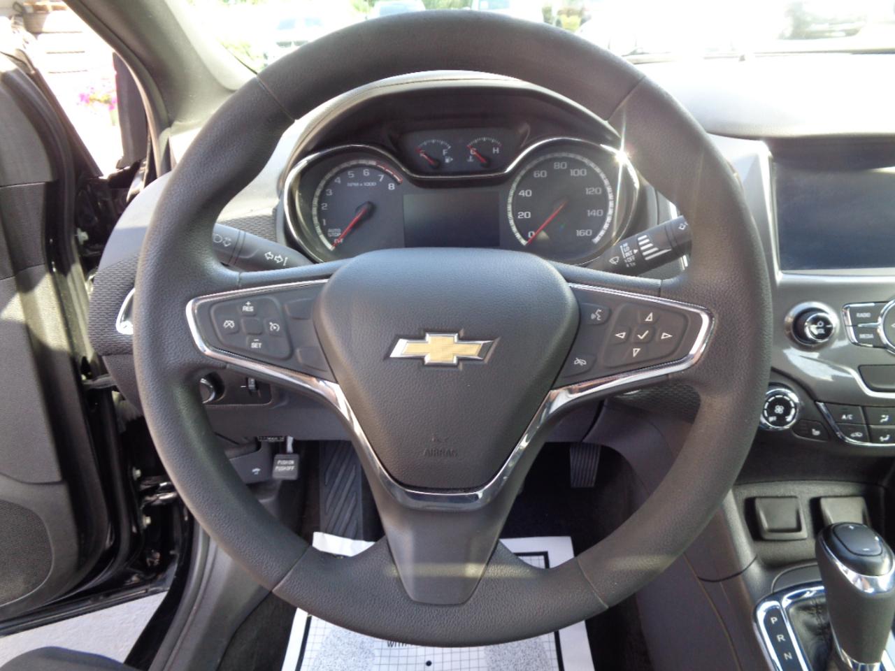 Chevrolet Cruze 4dr Sdn 1.4L LT w/1SD 2017
