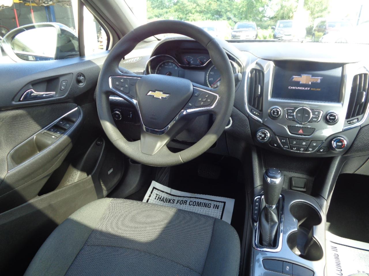 Chevrolet Cruze 4dr Sdn 1.4L LT w/1SD 2017