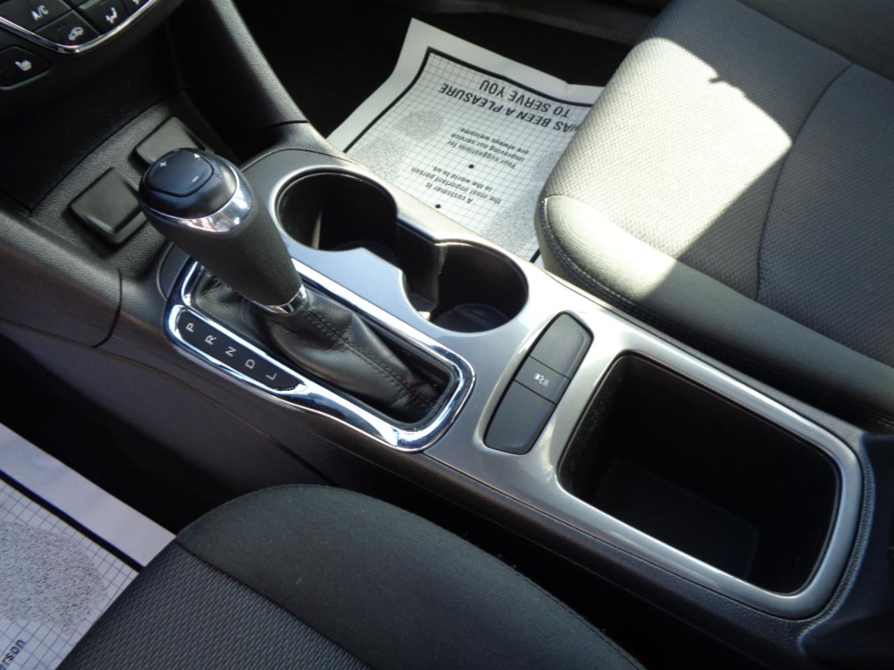 Chevrolet Cruze 4dr Sdn 1.4L LT w/1SD 2017