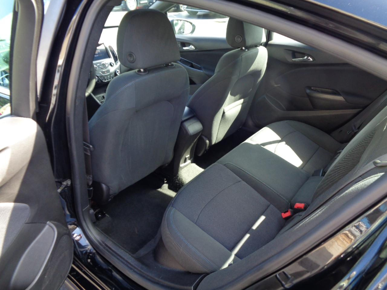 Chevrolet Cruze 4dr Sdn 1.4L LT w/1SD 2017