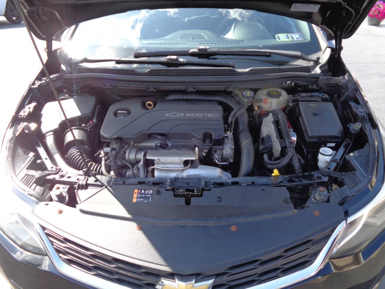 Chevrolet Cruze 4dr Sdn 1.4L LT w/1SD 2017