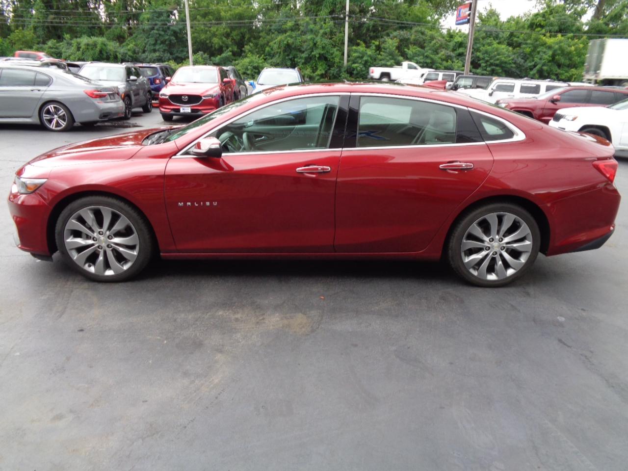 Chevrolet Malibu 4dr Sdn Premier w/2LZ 2017