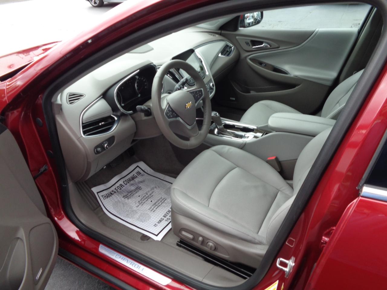 Chevrolet Malibu 4dr Sdn Premier w/2LZ 2017
