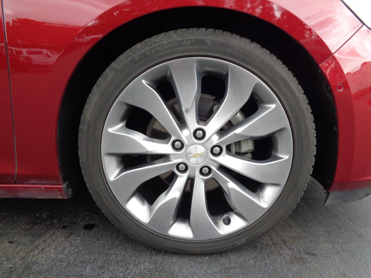 Chevrolet Malibu 4dr Sdn Premier w/2LZ 2017