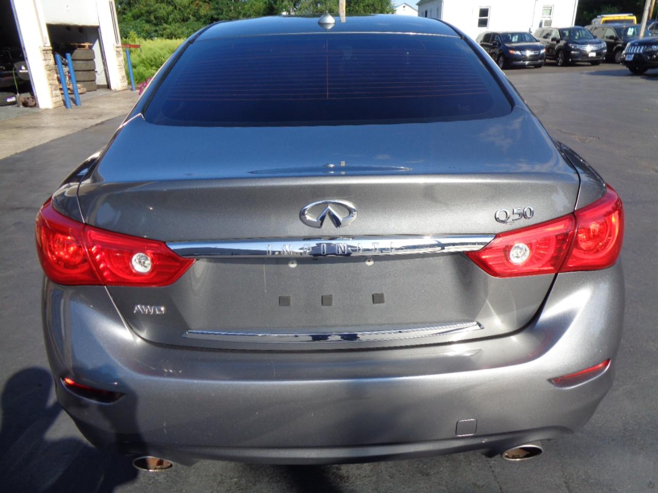 Infiniti Q50 4dr Sdn Premium AWD 2014
