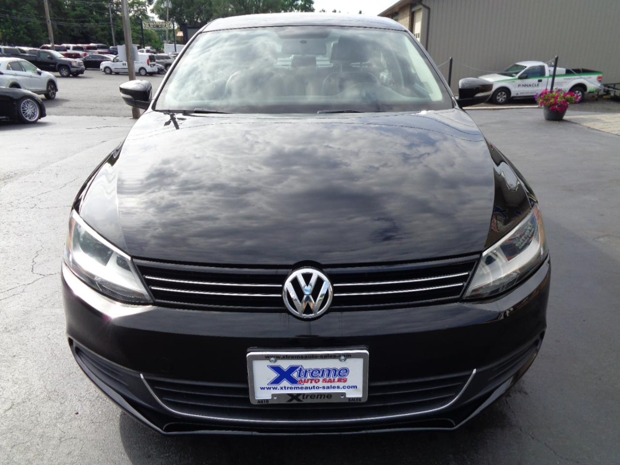 Volkswagen Jetta Sedan 4dr Auto SE 2013